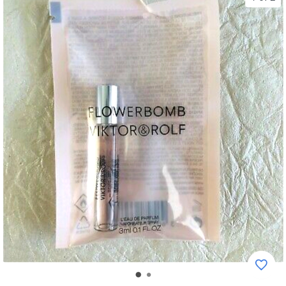 2 VIKTOR & ROLF 3ML EACH